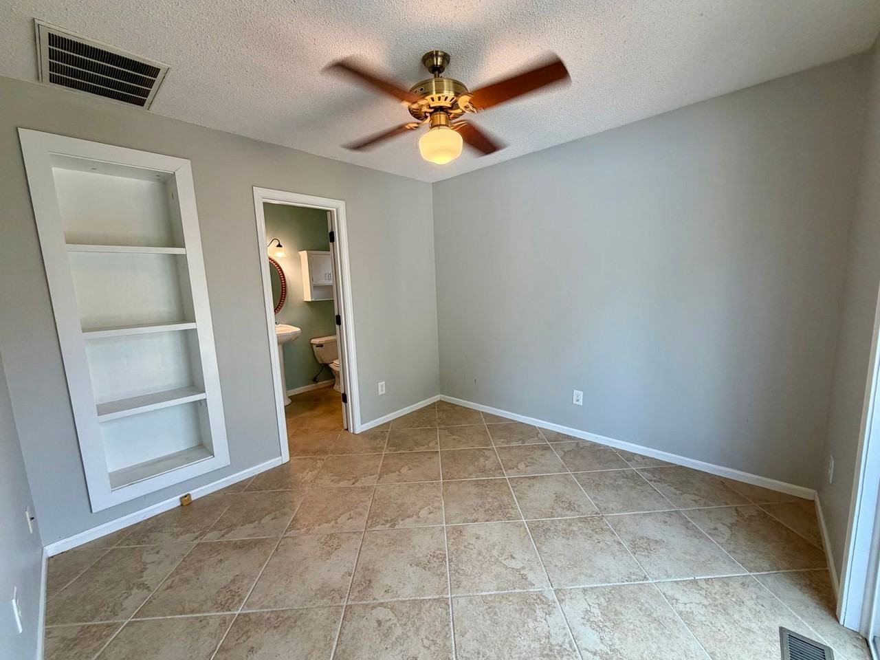 2303 Gingko Dr - Photo 7 of 15