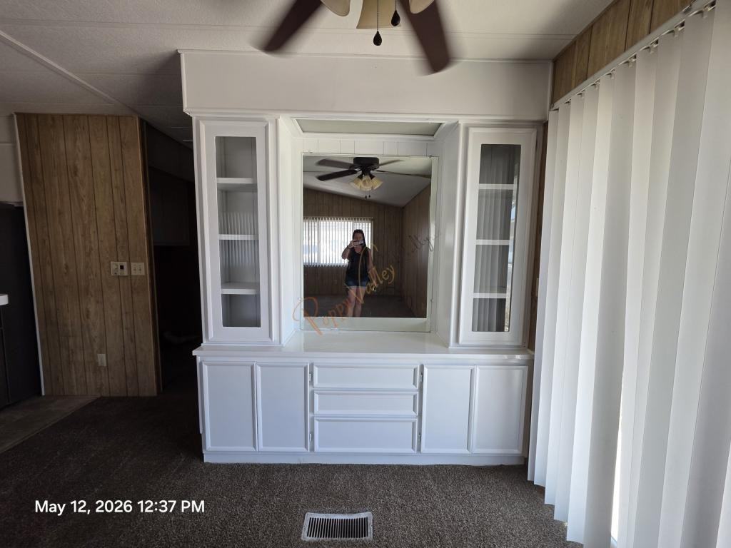 2110 Balboa Dr - Photo 4 of 8