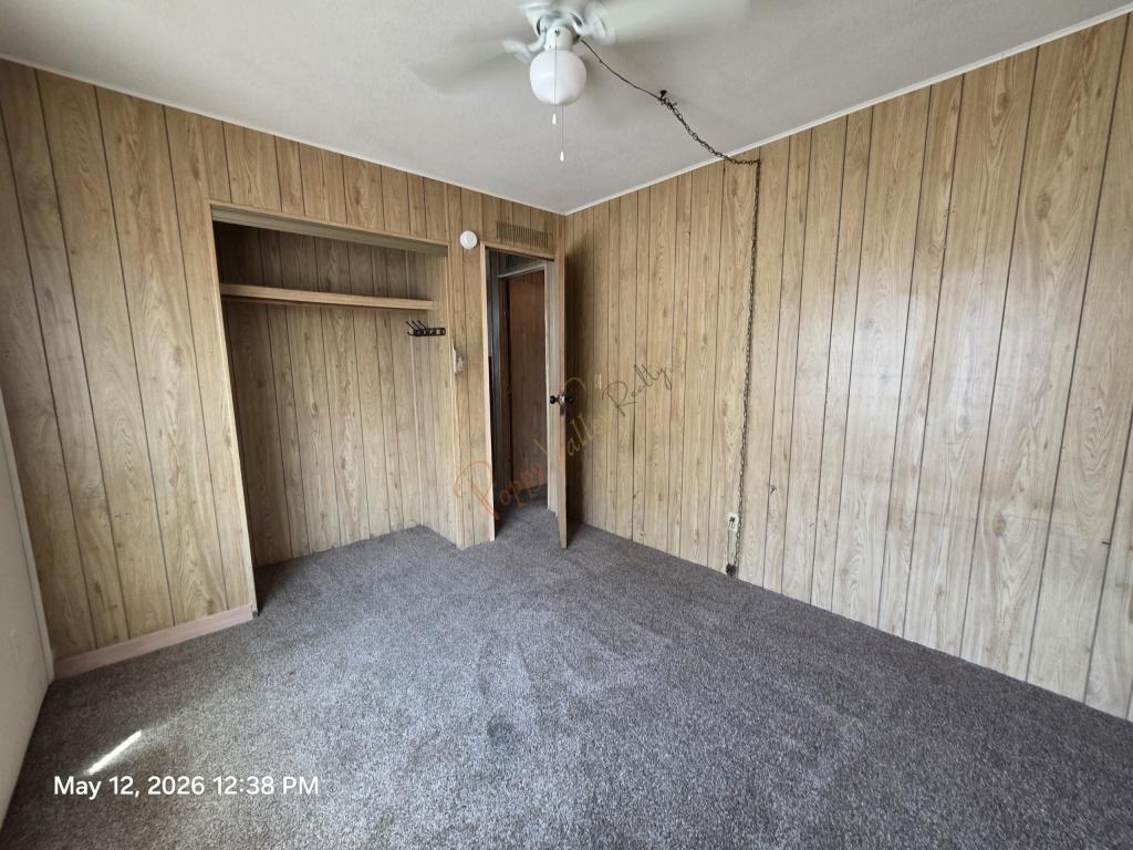 2110 Balboa Dr - Photo 6 of 8