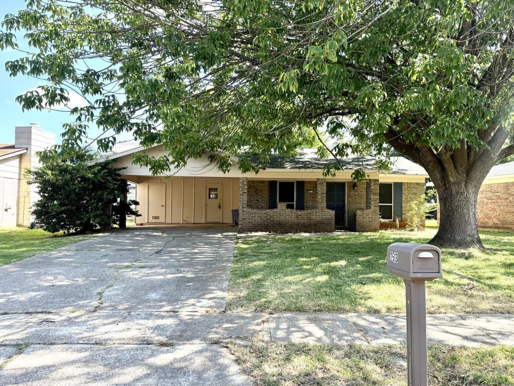 2513 Tilman Dr - Photo 6 of 12