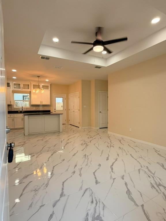 608 Mountain Rd - Photo 4 of 14