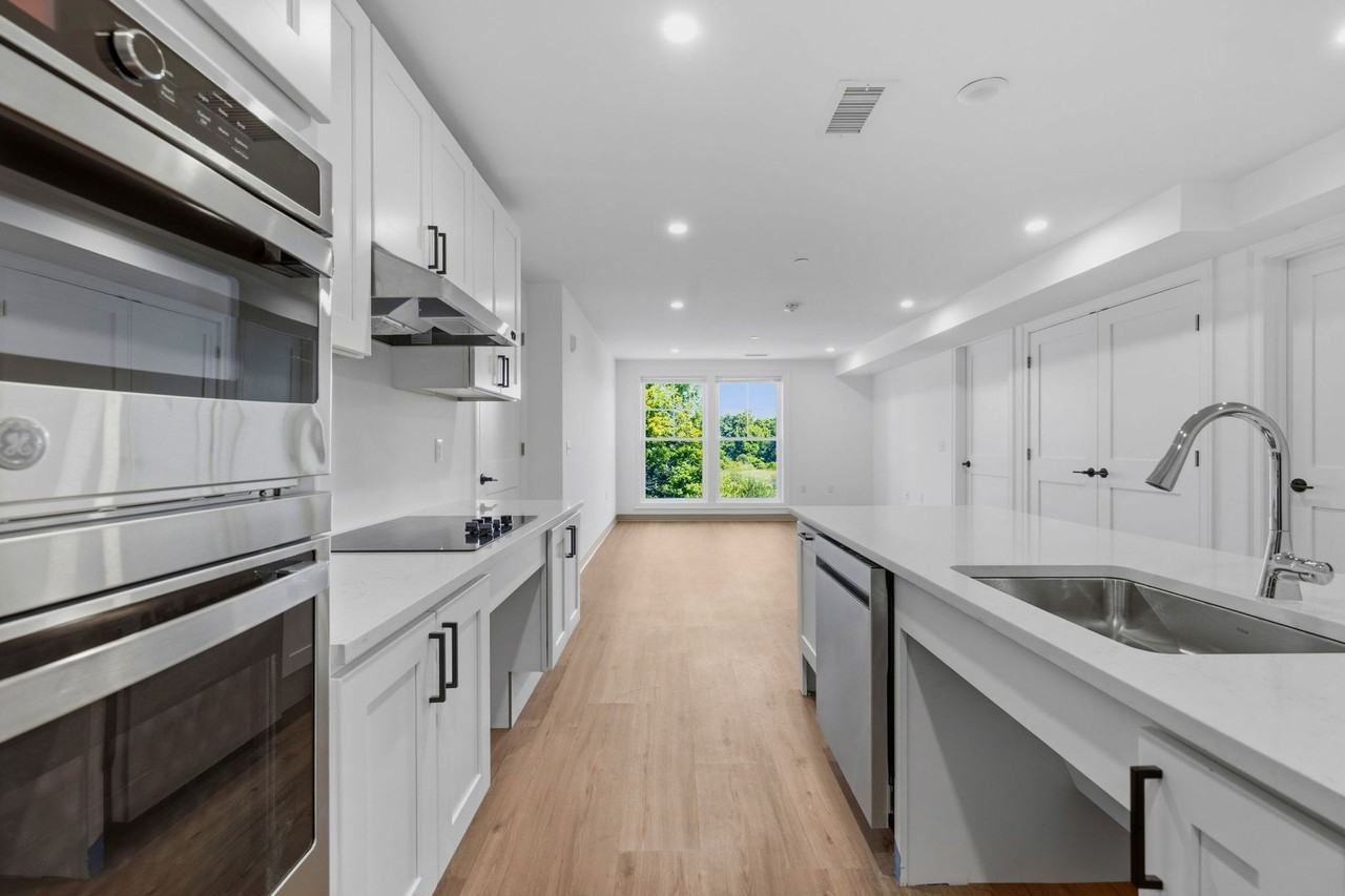 Hillside Estates - Photo 7 of 47