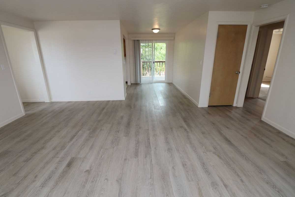 3025 Madison St Ne - Photo 2 of 16
