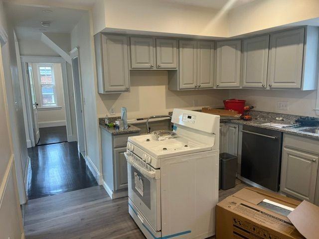 41 Billings Ave ##2 - Photo 2 of 14