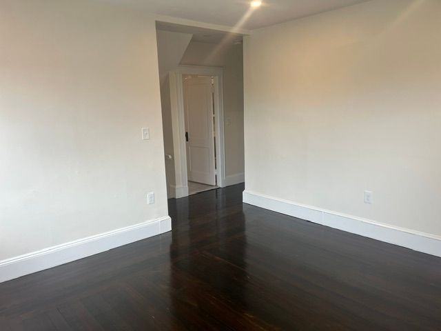 41 Billings Ave ##2 - Photo 3 of 14