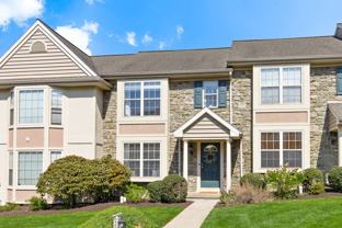 622 Royal View Dr - Photo 1 of 1