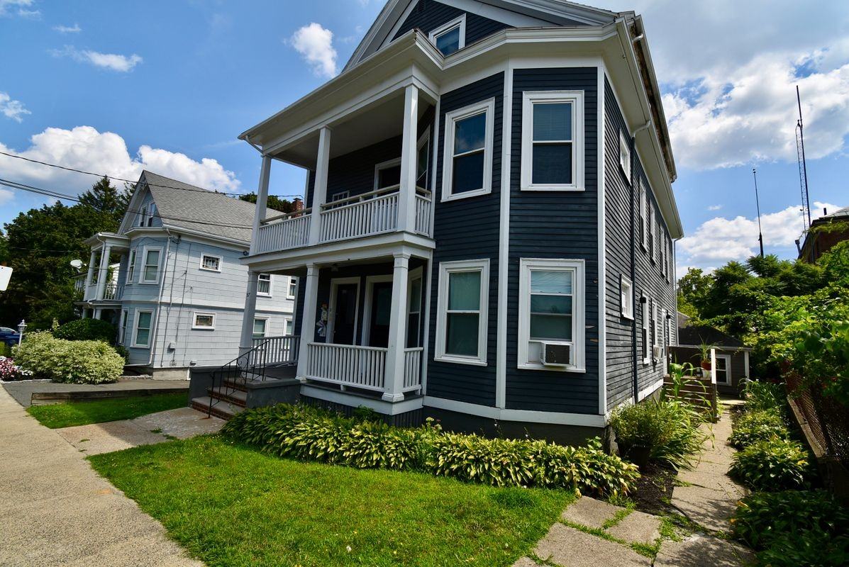 57 Charles St ## 59 - Photo 3 of 10