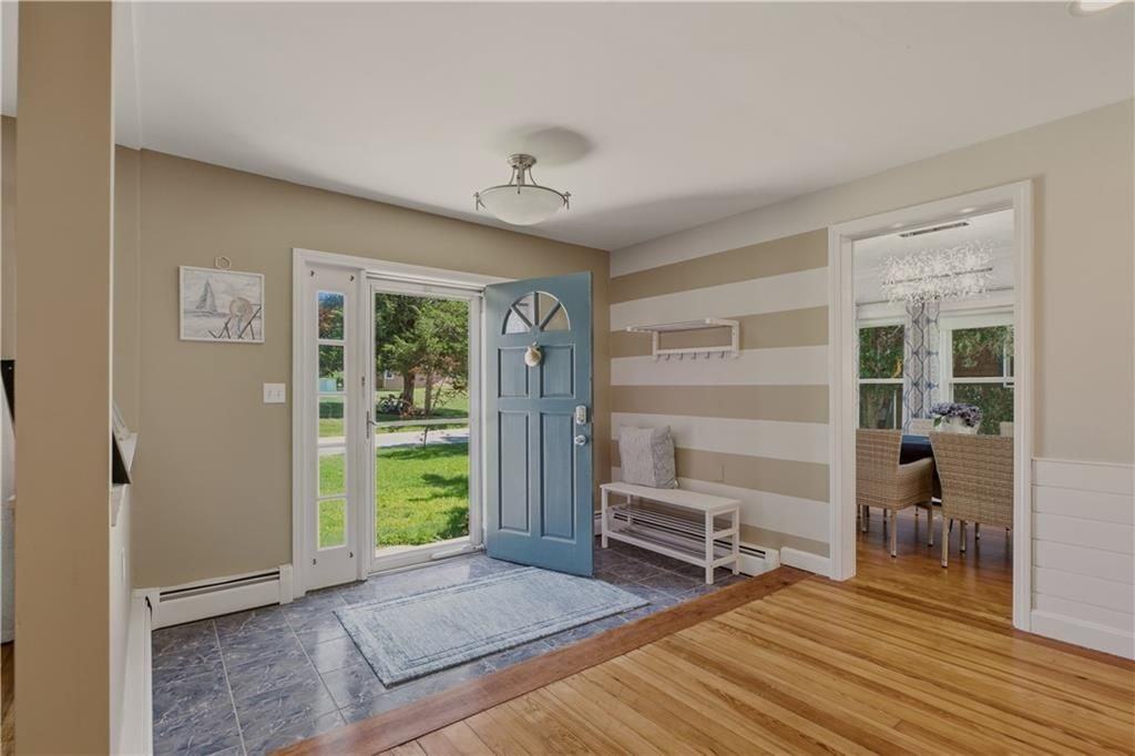 54 Canton Ave - Photo 5 of 46