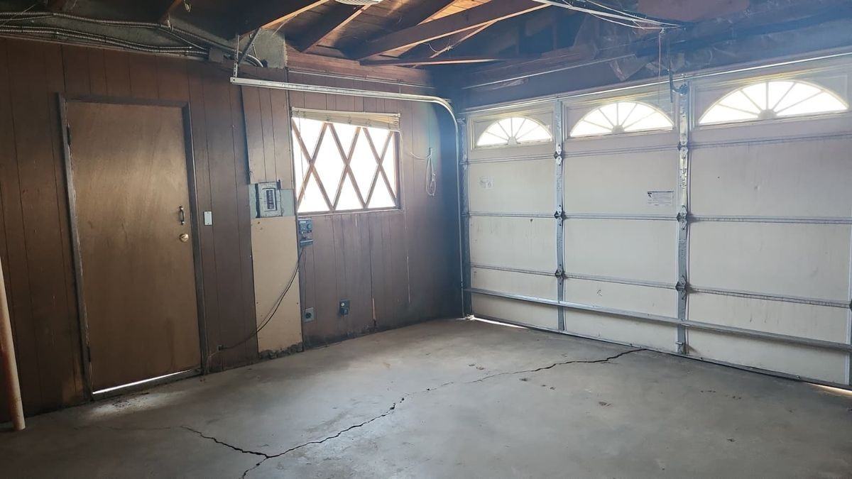 3353 W Avenue L4 - Photo 5 of 7
