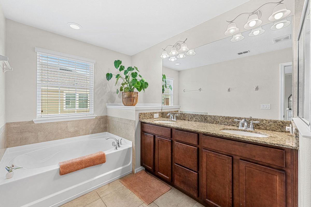 1380 Mill Stream Ln - Photo 7 of 16