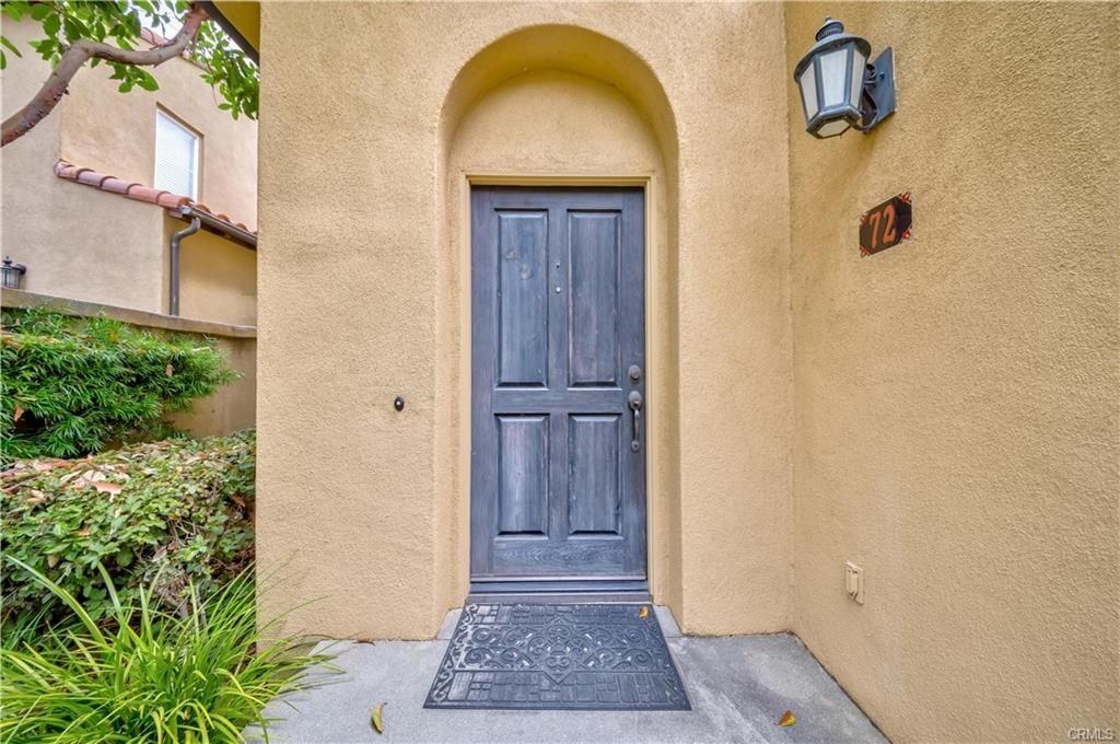 72 Chantilly - Photo 3 of 36