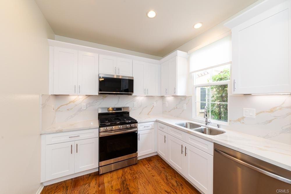 72 Chantilly - Photo 7 of 36