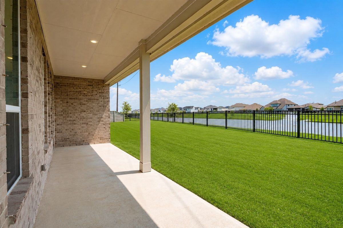 5003 Park Willow Dr - Photo 2 of 26