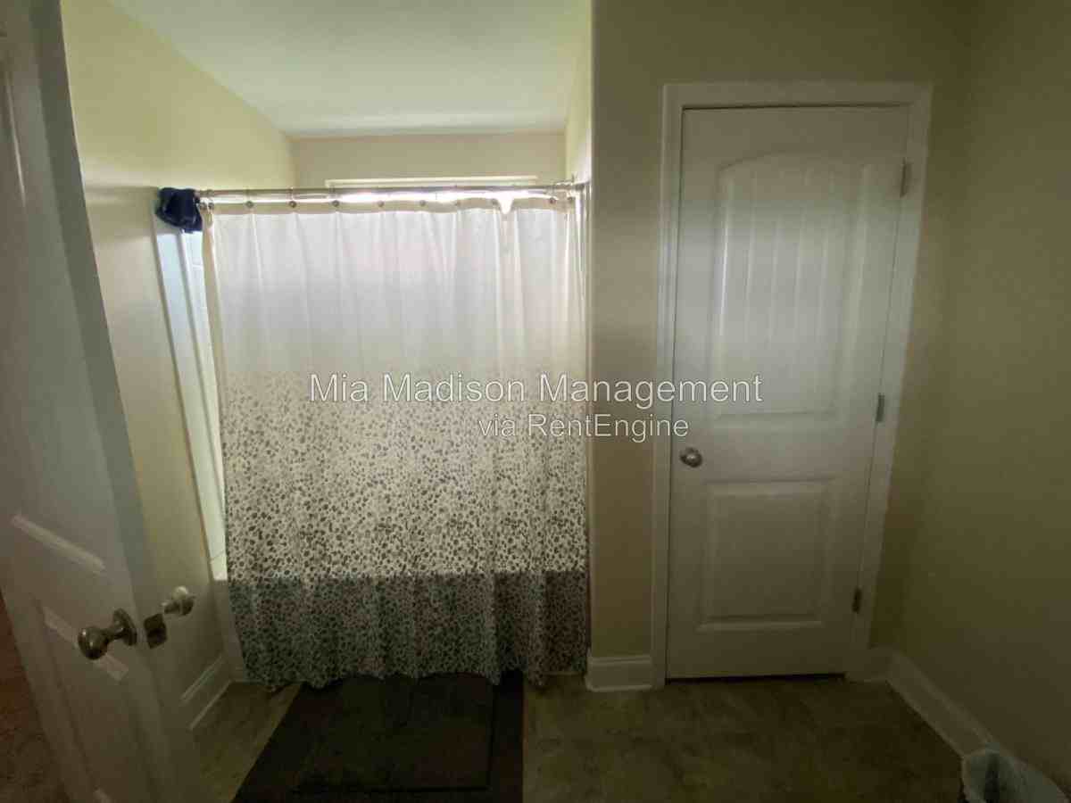 25 Abaco Ct - Photo 5 of 10