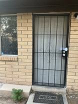 541 Palomas Dr Se #D - Photo 1 of 1