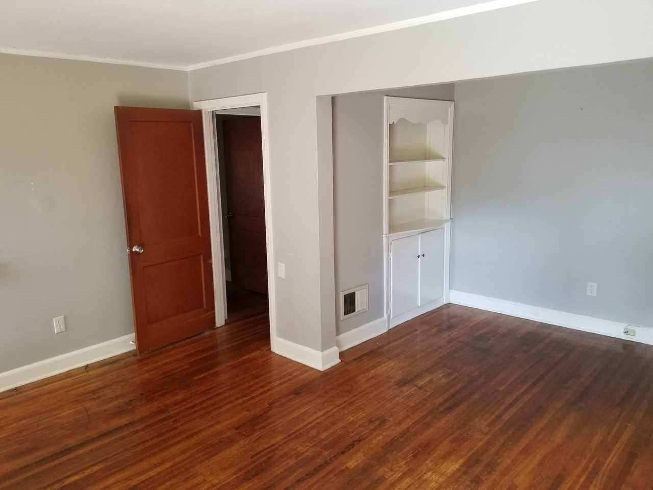 38 S Bingham St #38 - Photo 3 of 12