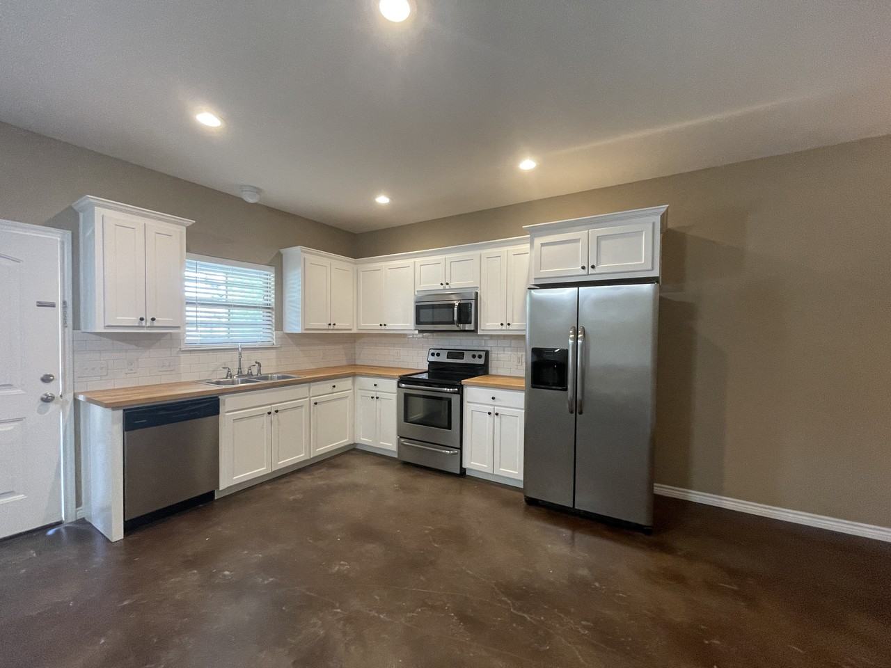 501 Fmsouth, #3 - Photo 4 of 16
