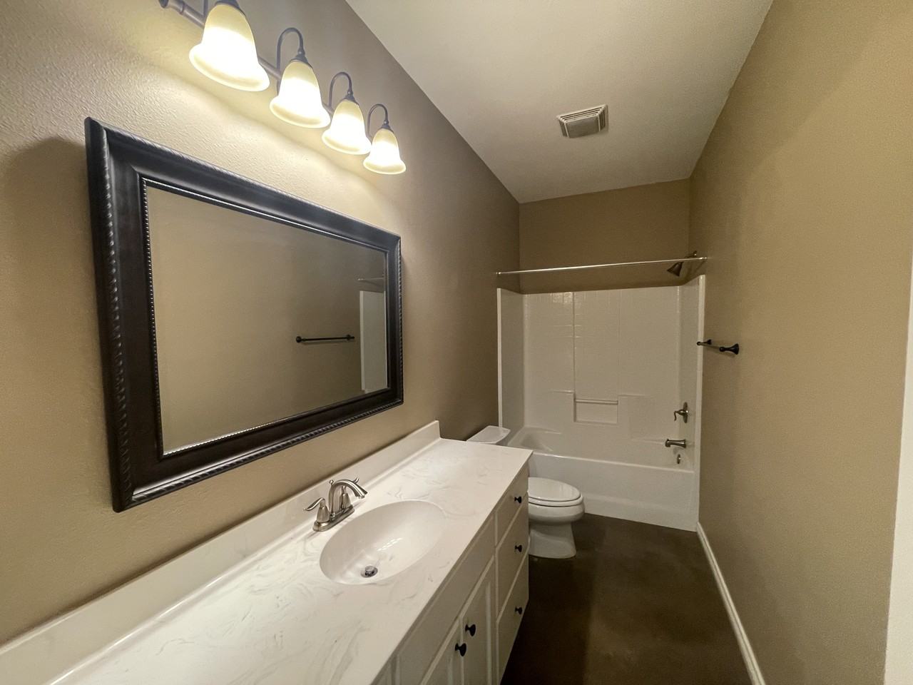 501 Fmsouth, #9 - Photo 5 of 14