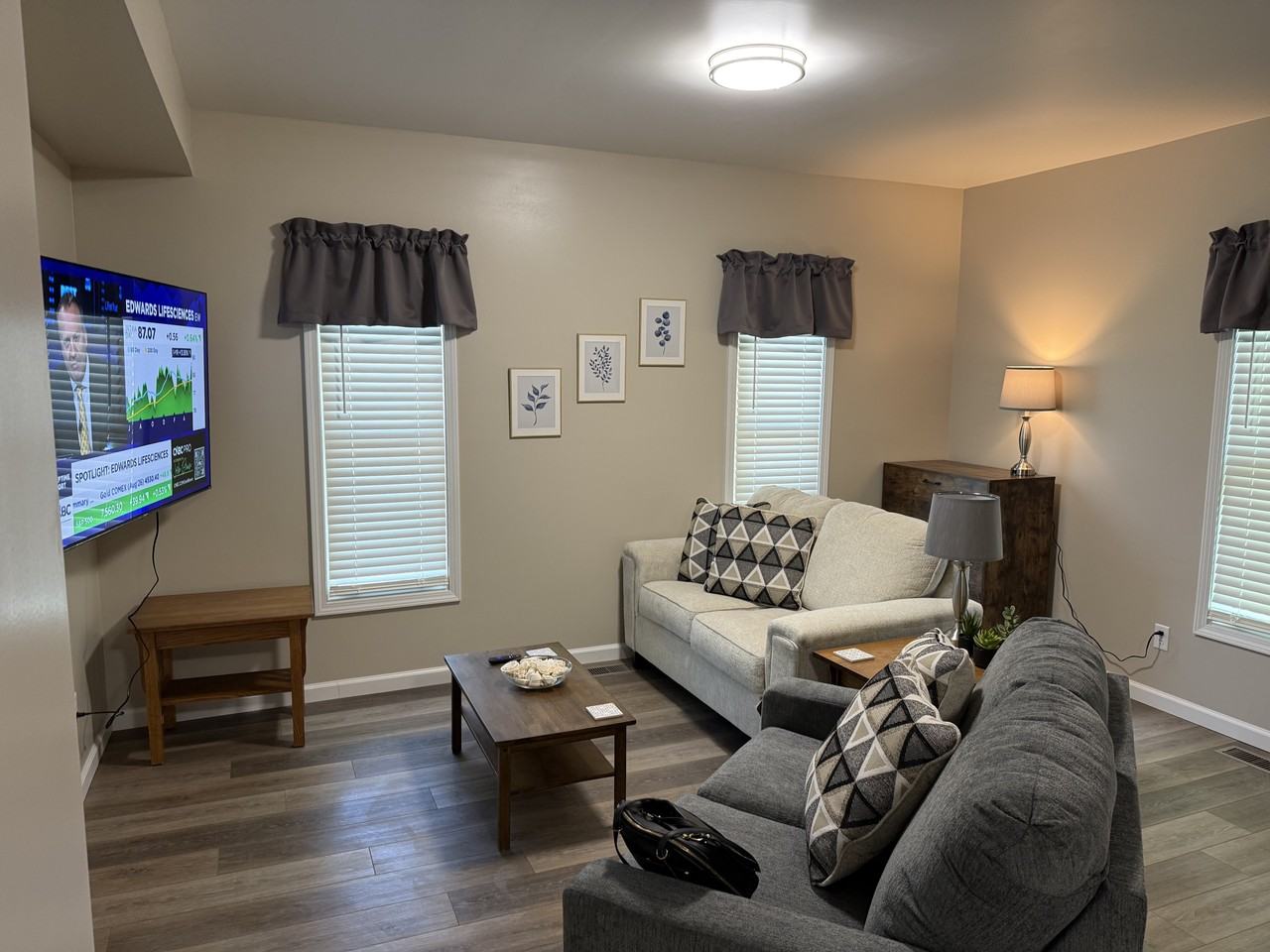 512 Blackman St - Photo 4 of 11