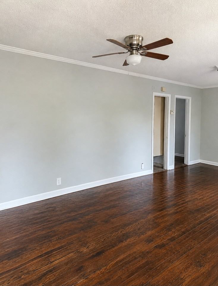 1226 Baker Rd - Photo 6 of 10