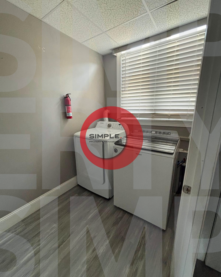 635 S 10th St - Photo 4 of 7