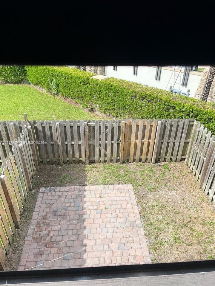 Sw 116th Ave - Photo 7 of 14