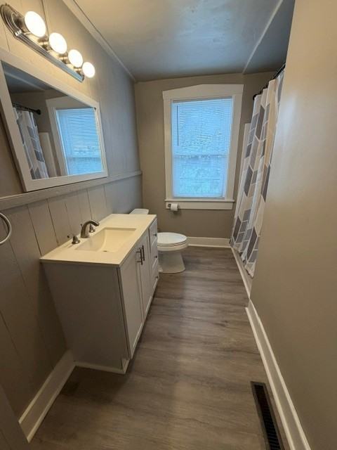 2123 Main St - Photo 4 of 10