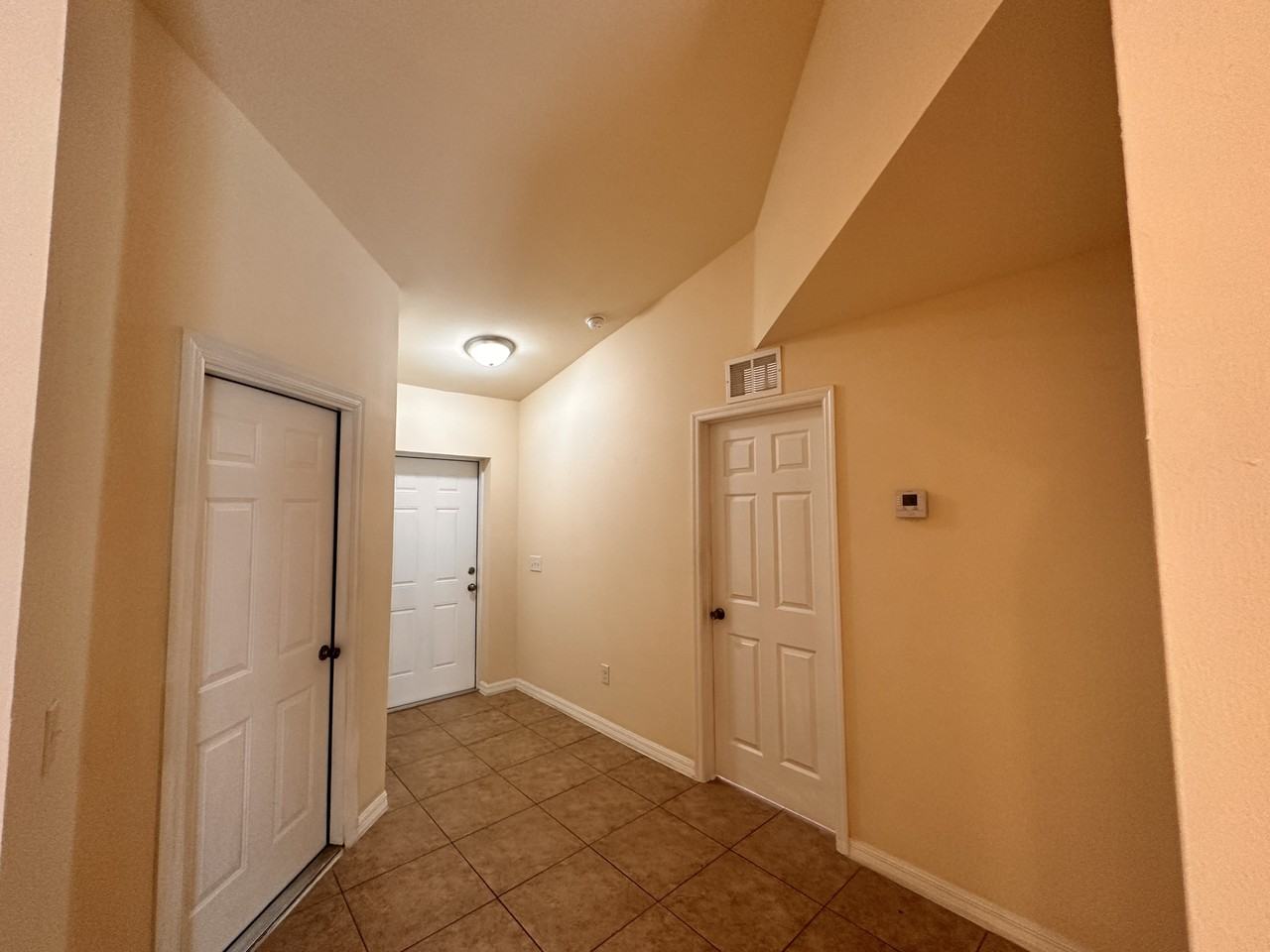 146 Sw 47th Ter - Photo 7 of 13