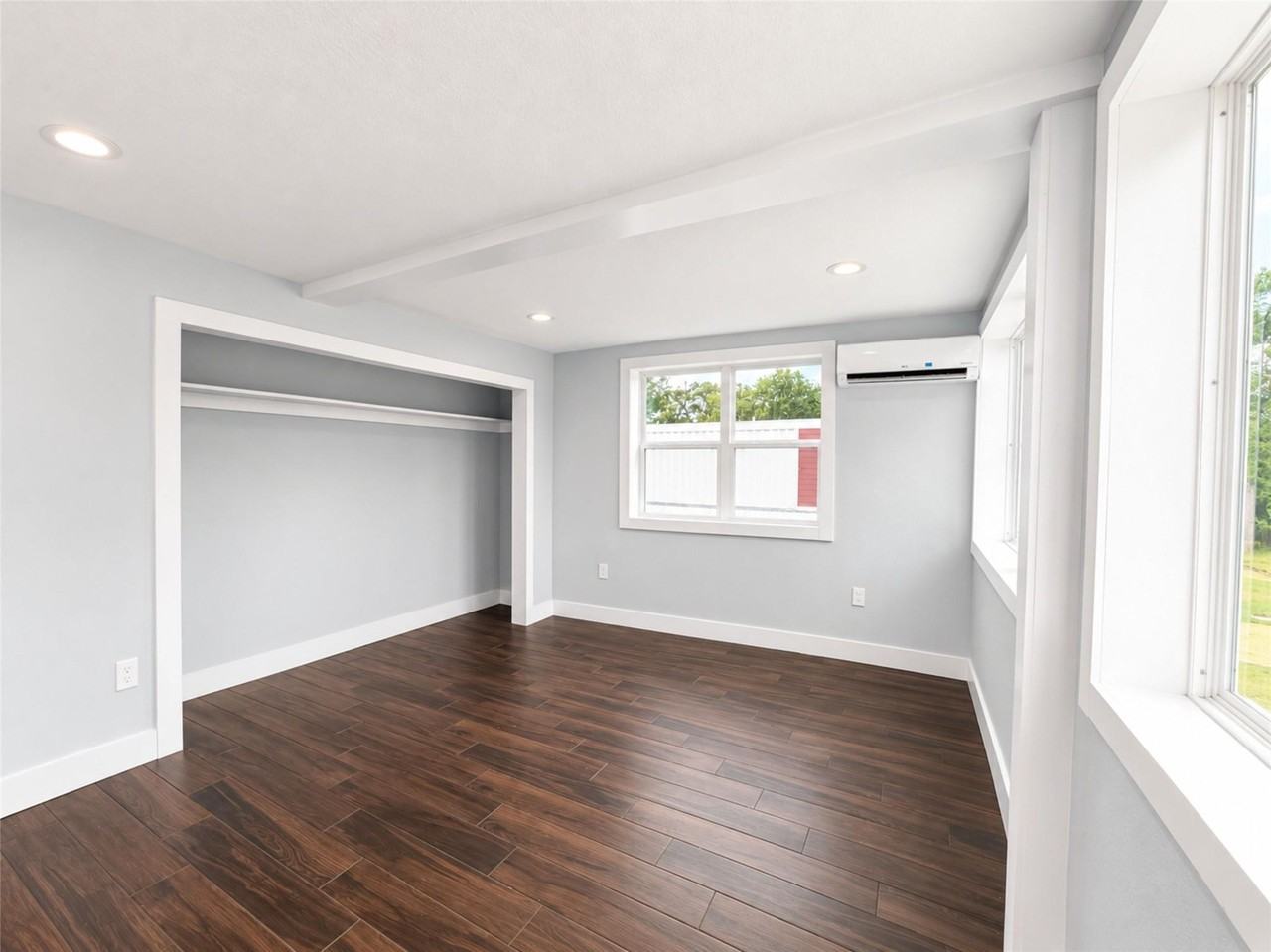 1224 Kennie Dr - Photo 6 of 22