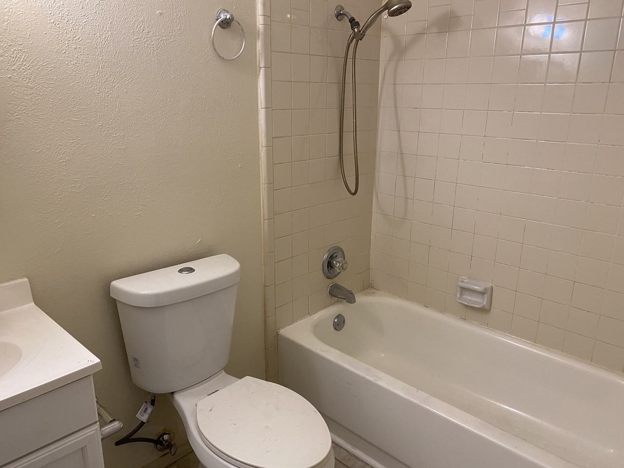5808 Woodsetter Ln - Photo 4 of 9