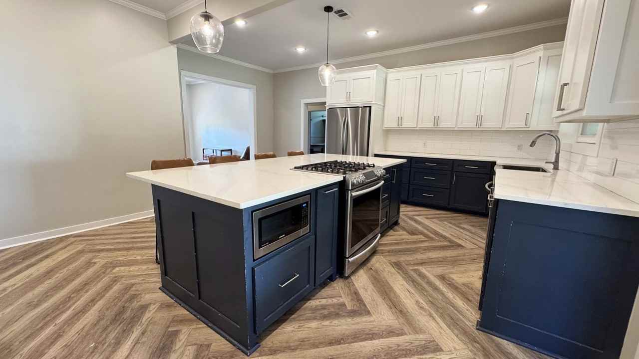 993 La #17 - Photo 7 of 25