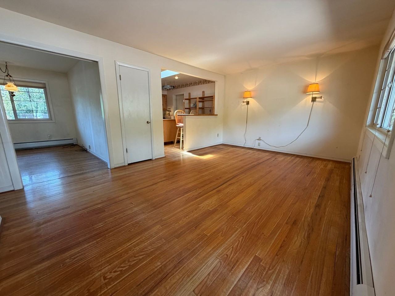 2708 Delwood Ave - Photo 2 of 37