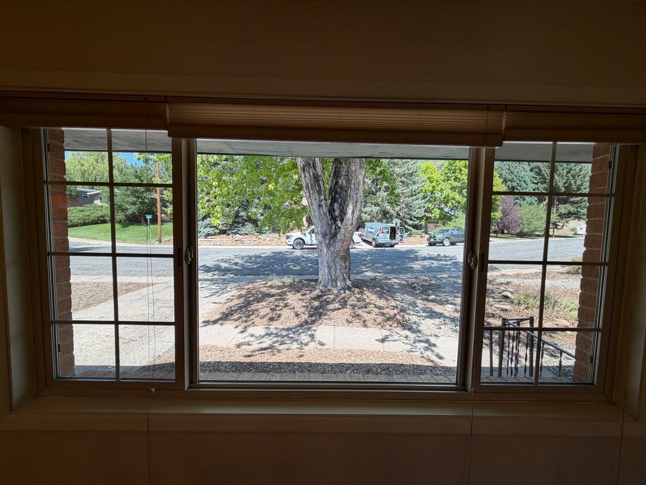 2708 Delwood Ave - Photo 3 of 37