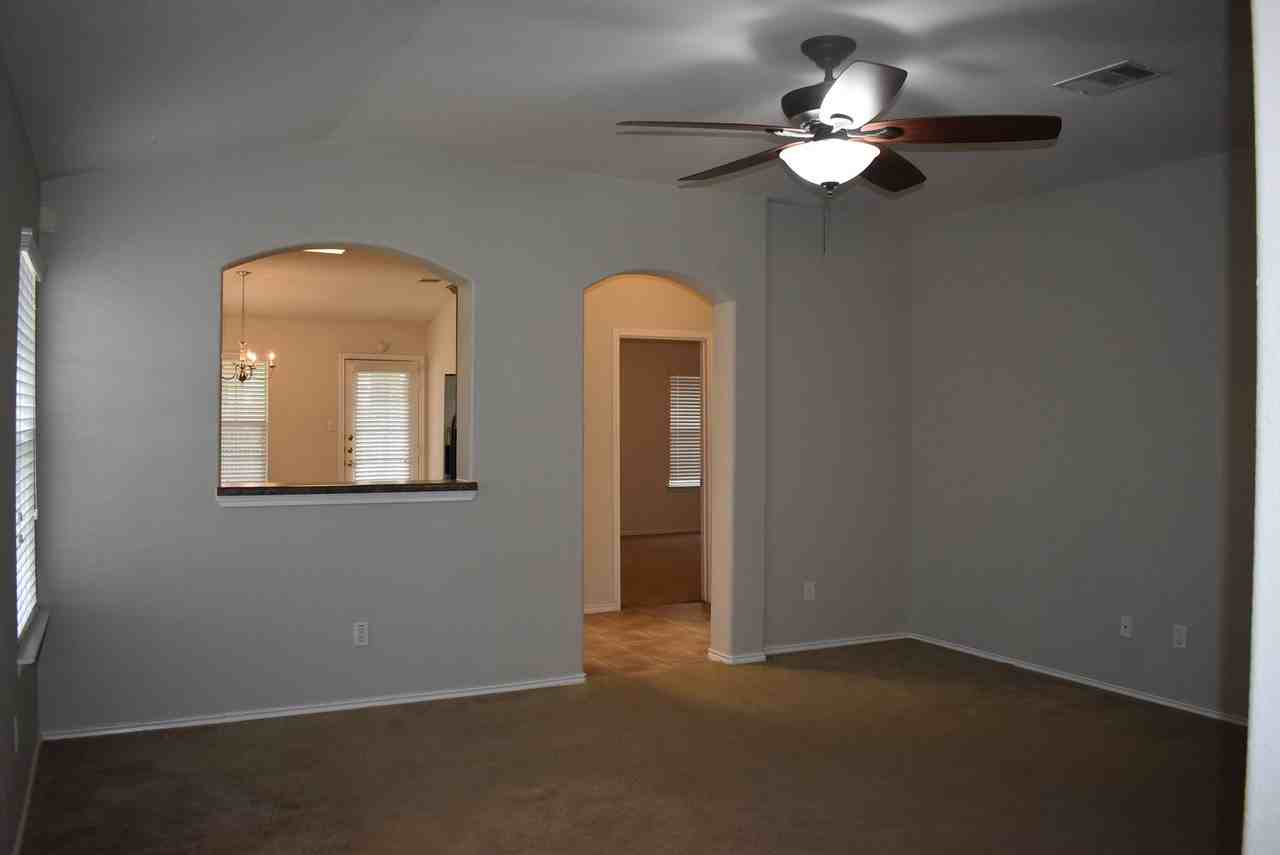 4600 Honeystreet Bridge Ln - Photo 5 of 26