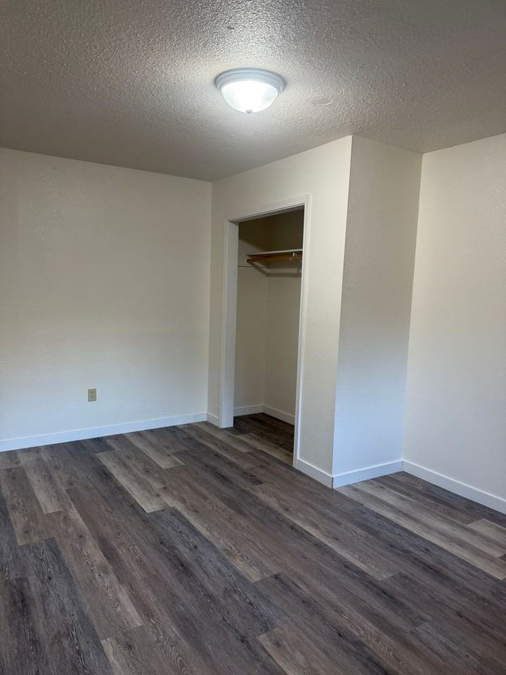 15144 Sitkum Ln - Photo 7 of 23