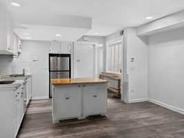 featured image of 166 Park St