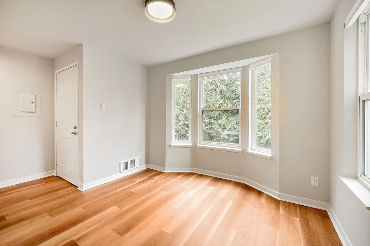 Martine Apartments - Photo 7 of 26