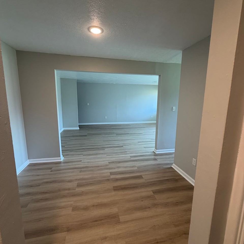 9031 El Dorado Dr - Photo 5 of 18