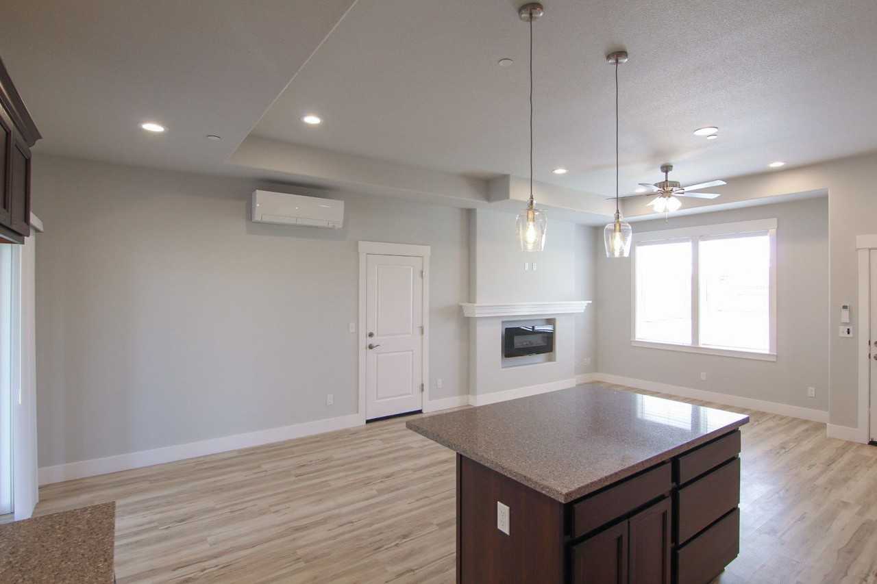 1392 Bonhurst Dr - Photo 6 of 24
