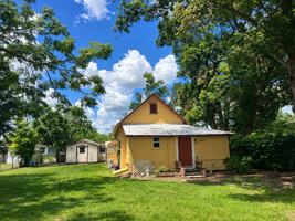 featured image of 5225 11th St