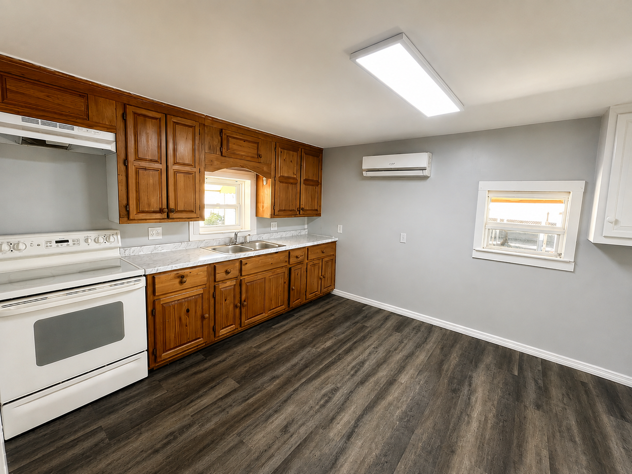 5225 11th St - Photo 5 of 11