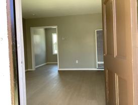 5618-28/S Everett St. - Photo 1 of 1