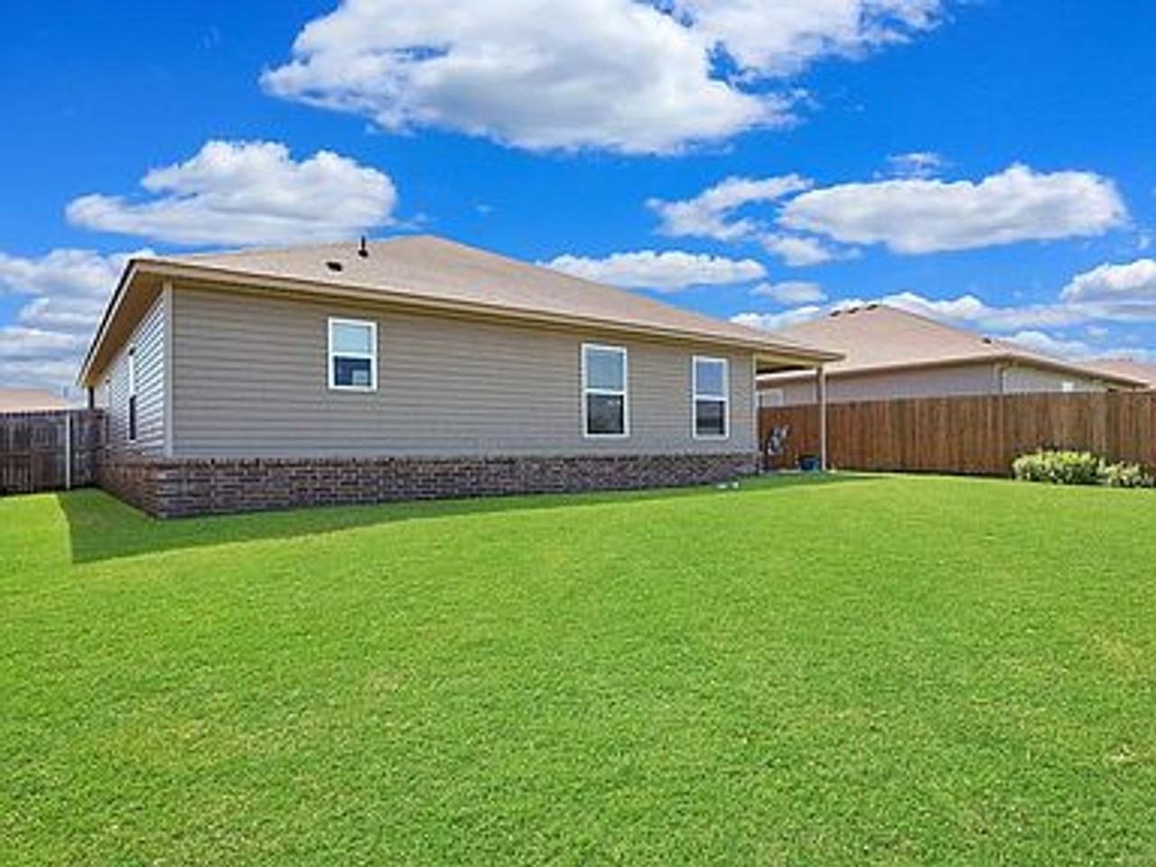 6622 N 128th East Ave - Photo 7 of 29