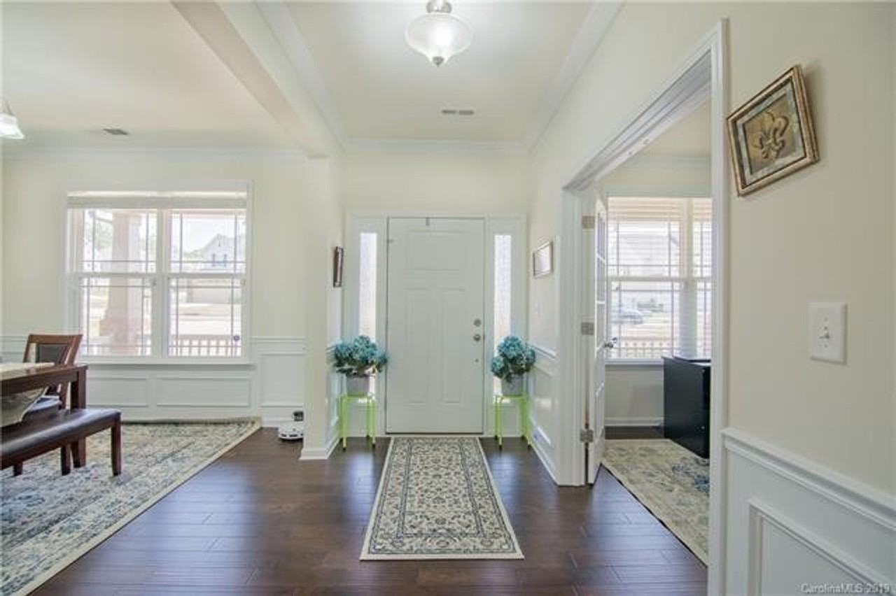 2589 Shoal Park Rd - Photo 3 of 33
