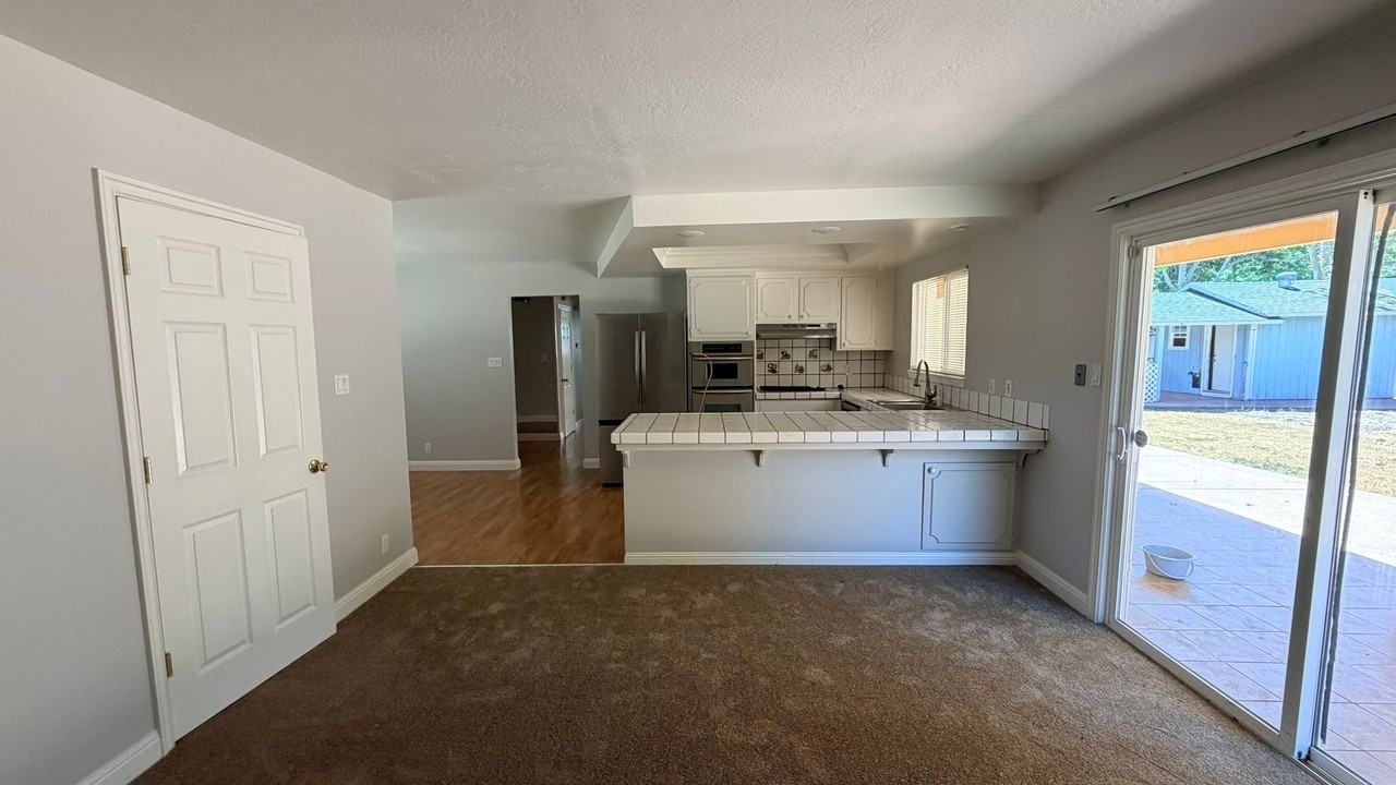 5308 Lightwood Dr - Photo 7 of 24