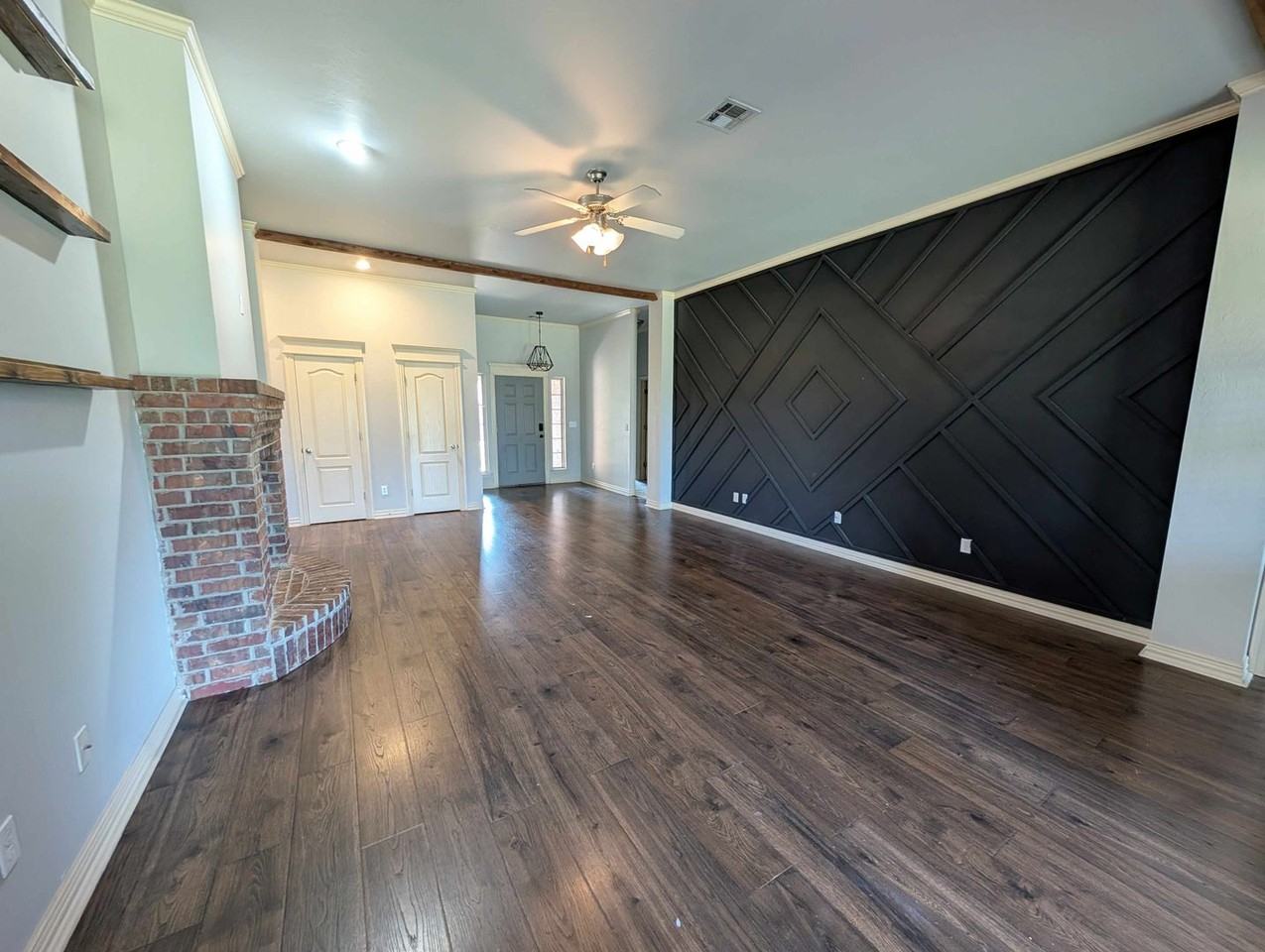 3012 Nw 191st Ter - Photo 4 of 16