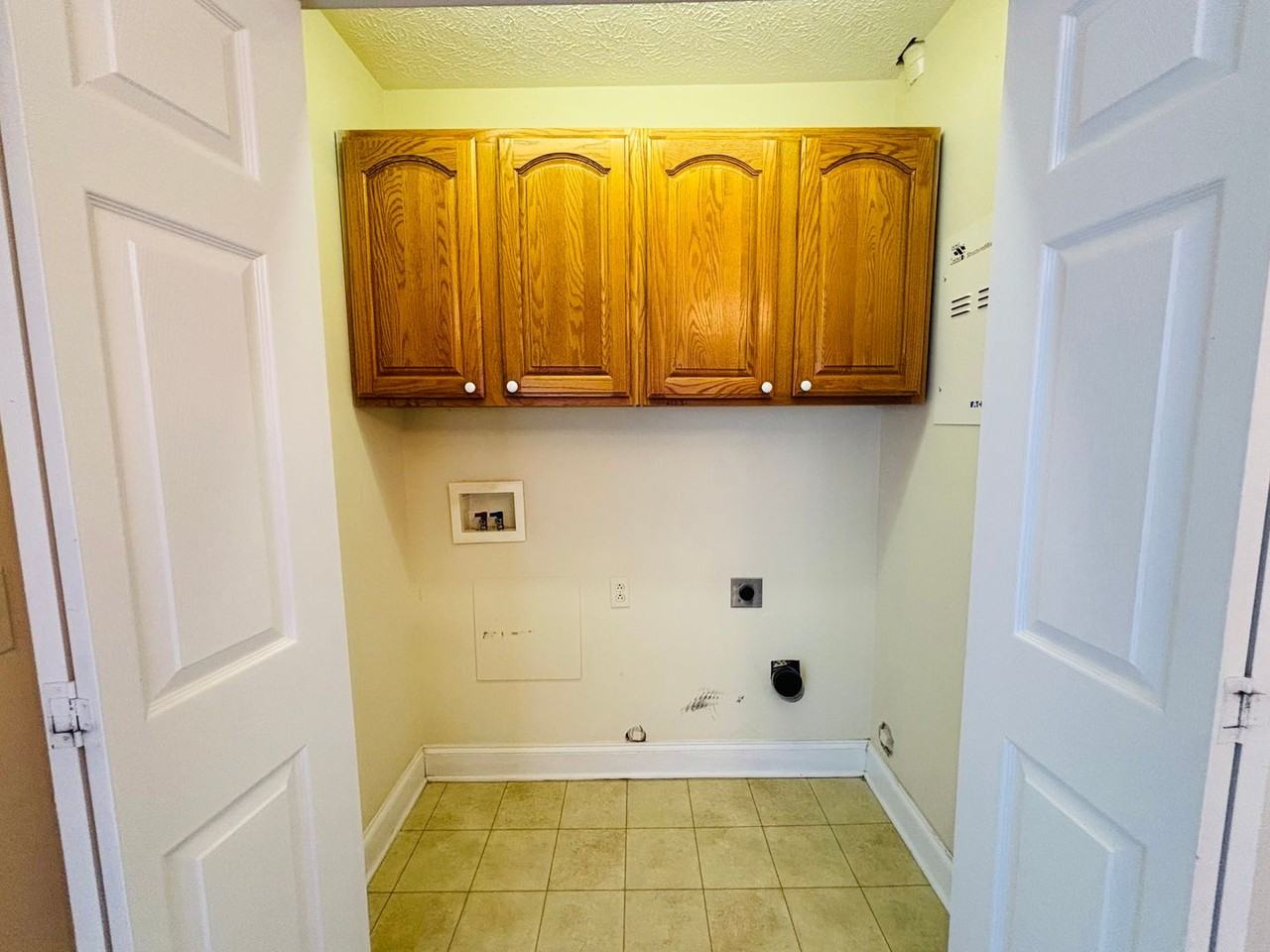 230 Willow Oak Dr - Photo 7 of 15