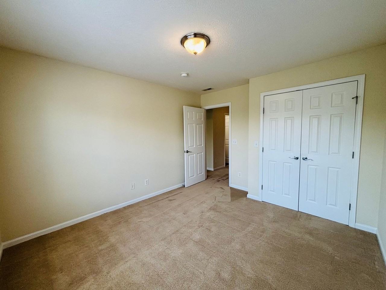 1725 Aden Ln - Photo 7 of 22