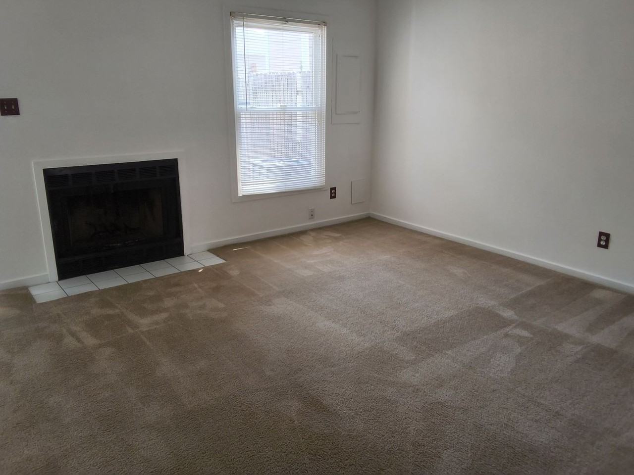 3044 Kim Dr - Photo 5 of 11