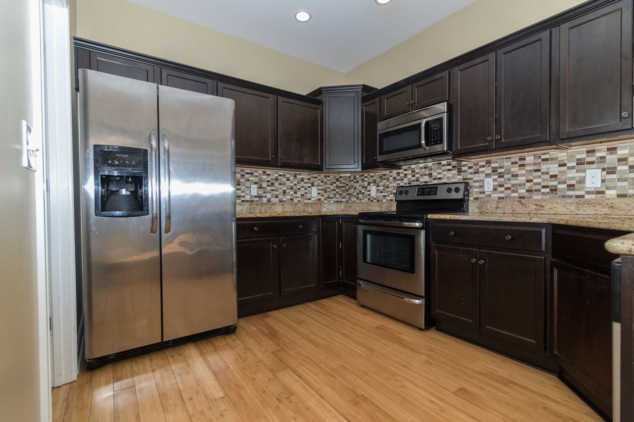 114 Lowball Ln - Photo 5 of 38